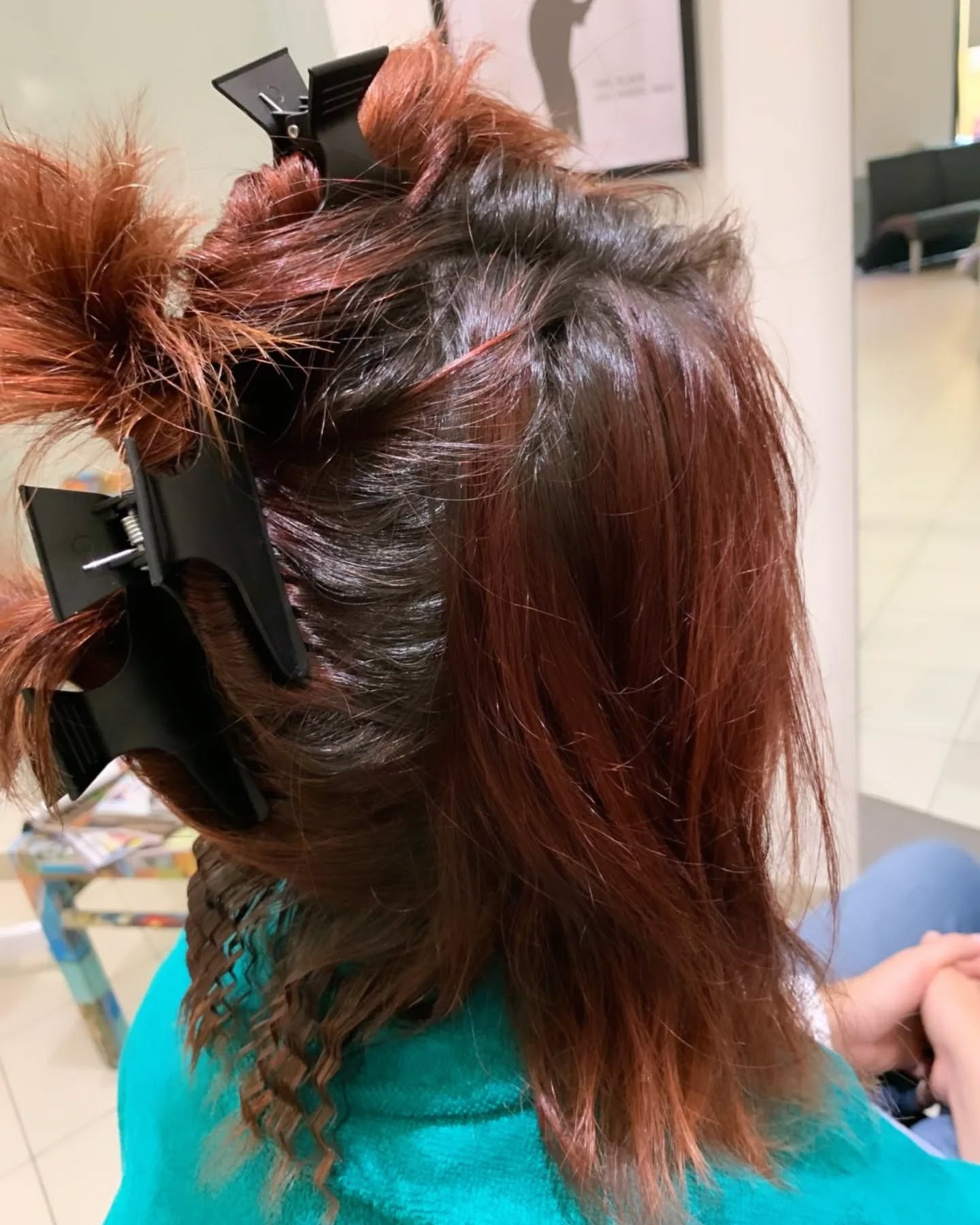 il frisé è uno styling che si adatta veramente a chiunque certo il massimo delle sue potenzialità si esprime sui capelli lunghi sui quali può creare una cascata di onde straordinariamente voluminose che lasciano senza fiato

Tania ha effettuato la piega con questo effetto per levento di oggi della cliente 
Vi assicuro che è a tenuta di pioggia

Scopri i nostri servizi e prenota il tuo appuntamento

httpswwwparrucchiere-estetistait

Tel 059926258

Via Francesco Bertelli 911 41013 Castelfranco Emilia Modena Emilia-Romagna Italia

capelli hair hairstyle parrucchiere parrucchieri haircut haircolor hairstylist beauty bellezza capellisani hairdresser capellilunghi fashion style haircare taglio balayage hairstyles moda hairfashion instahair tagliocapelli colore love capellibiondi hairsalon italy parrucchieriitaliani benessere